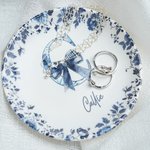 Henkilökohtainen Chinoiserie Toile De Jouy Keraamiset korut lautasen kanssa Initial ja nimi Häät Kihlaus Syntymäpäivä lahja naisille