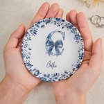 Henkilökohtainen Chinoiserie Toile De Jouy Keraamiset korut lautasen kanssa Initial ja nimi Häät Kihlaus Syntymäpäivä lahja naisille