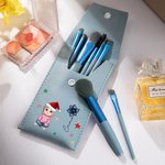 Henkilökohtainen sarjakuvahahmo syntymä kukka PU nahka meikki sivellin laukku asetettu nimi ja 8 Pcs meikki harjat syntymäpäivä lahja tytöille naisille naiset