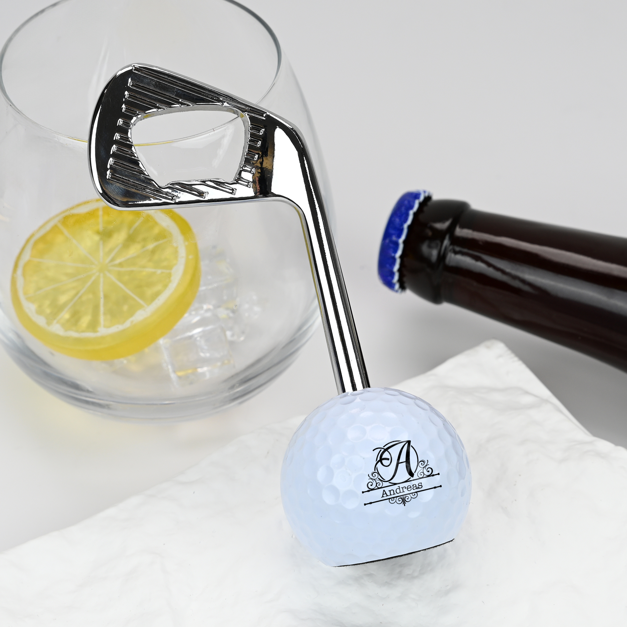 Décapsuleur Club de Golf Personnalisé avec Initiale et Nom Socle en Forme de Balle de Golf Cadeau Anniversaire pour Amateur de Golf