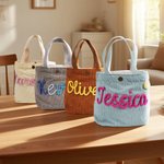 Gepersonaliseerde veelkleurige gevlochten naam corduroy lunchtas met bloem dierlijke strik accessoire dagelijkse reizen school verjaardagscadeau voor peuters kinderen