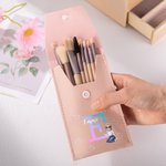 Henkilökohtainen sarjakuvahahmo Initial Makeup Brush Brush Bag Set nimi ja 8 kpl meikkiharjat Syntymäpäivä Joulu Häät lahja naiselle
