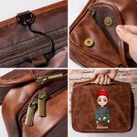 Personalisierte Cartoon Mann Charakter PU Leder hängende Kulturtasche mit Namen Reisen wesentliche Jahrestag Geburtstag Geschenk für Männer