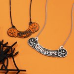 Collana personalizzata con nome del teschio spaventoso della zucca Gioielli della stagione spettrale Regalo di Halloween per donne e ragazze