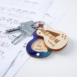 Personalised Guitar-Shaped Magnetic Guitar Pick Holder Keychain with Engraved Name and Guitar Pick Birthday Gift for Guitar Music Lovers