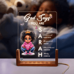 Personalisierte Cartoon schwarzes Mädchen Bibel Vers Name Acryl LED Nachtlicht mit hölzernen Basis Zimmer Dekor Baby Dusche Geburtstag Geschenk für Mädchen