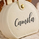 Caja de joyas portátil personalizada de cuero PU con nombre diseño simple regalo de cumpleaños o Día de la Madre para mujer