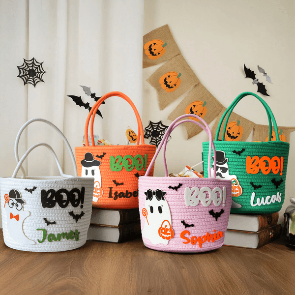 Personalized Cute Halloween Ghost Boo Large Capacity Crochet Candy Basket with Name Trick or Treat Halloween Party Gift for Boys Girls