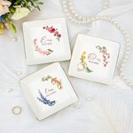 Cadeau de mariage et de fiançailles pour femme et petite amie avec initiales et date.