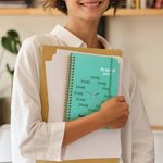 Henkilökohtainen hauska kello 2026 Planner A5 kalenteri Planner muistikirja nimi ja teksti syntymäpäivälahja perheelle ystäville