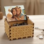Caja de Música de Madera Vintage Personalizada con Foto y Melodía Mecánica Conmemorativa Aniversario Cumpleaños Regalo para Pareja Familiar