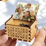 Caja de Música de Madera Vintage Personalizada con Foto y Melodía Mecánica Conmemorativa Aniversario Cumpleaños Regalo para Pareja Familiar