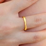 Personalized Mobius Strip Twisted Band Ring with Engraved Name Dainty Jewelry Daily Wear Birthday Anniversary Gift for Couples Newlyweds