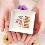 Gepersonaliseerd God zegt Bijbelvers Geboortebloem vierkant keramisch sieradenschaaltje met naam Doopsel Verjaardag Kerstcadeau voor vrouwen Christenen