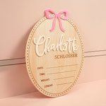 Gepersonaliseerde Coquette Strik Houten Ovale Babyaankondiging Teken met Naam en Geboorte Stats Baby Shower Gift voor Pasgeborenen Aanstaande Ouders