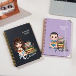 Gepersonaliseerd Cartoonfiguur A5 Notitieboek 2026 Planner met Naam Inclusief Wekelijkse Plannerpagina’s Verjaardagscadeau voor Familie Vrienden