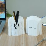Personalized Doctor Lab Coat Design 3D-Printed Pen Holder with Text Desk Office Decor Birthday Gratitute Gift for Doctors