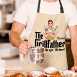 Personalisierte Grillfather Cartoon Charakter Name Schürze mit Fronttaschen Geburtstag Weihnachtsgeschenk für Papa Opa Ehemann BBQ Enthusiasten