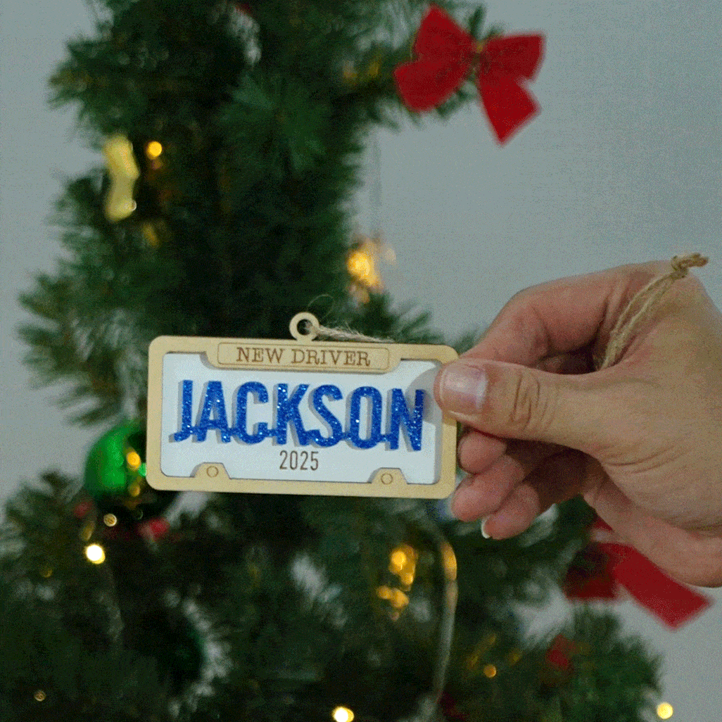 Personalised New Driver Number Plate Style Wooden Ornament with Name Year and Lanyard Home Decor Christmas Gift for Family Friends Teen