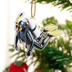 Personalized Scuba Diver Acrylic Ornament with Name Home Decor Christmas Birthday Gift for Divers Ocean Adventure Enthusiasts