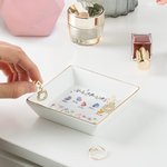 Personlig färgglad blomma 2-10 fjärilar design keramisk prydnadsföremål smyckeskål med namn heminredning födelsedagspresent för systrar besties