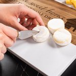 Personalisierte eingraviert Floral Name Datum Akazienmarmor 11 Stück Schneidebrett Untersetzer Set mit Keramikschale Holzlöffel Housewarming Geschenk für Familie