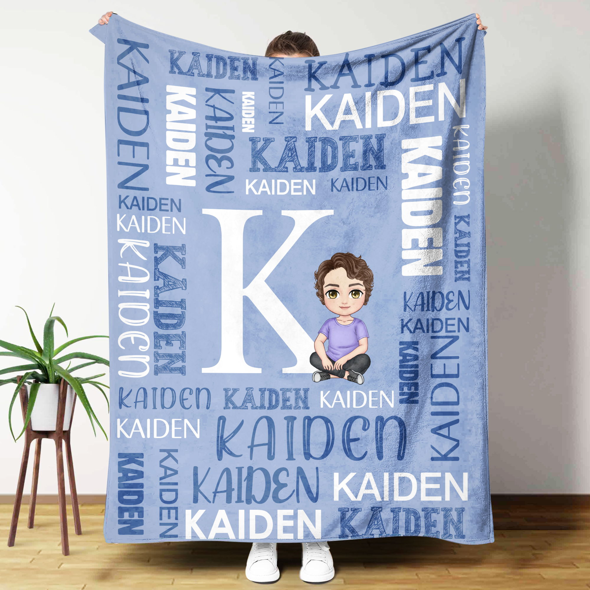Couverture Douce Personnalisée avec Personnage de Dessin Animé Nom et Initiale Décoration Maison Cadeau d’Anniversaire pour Famille et Amis
