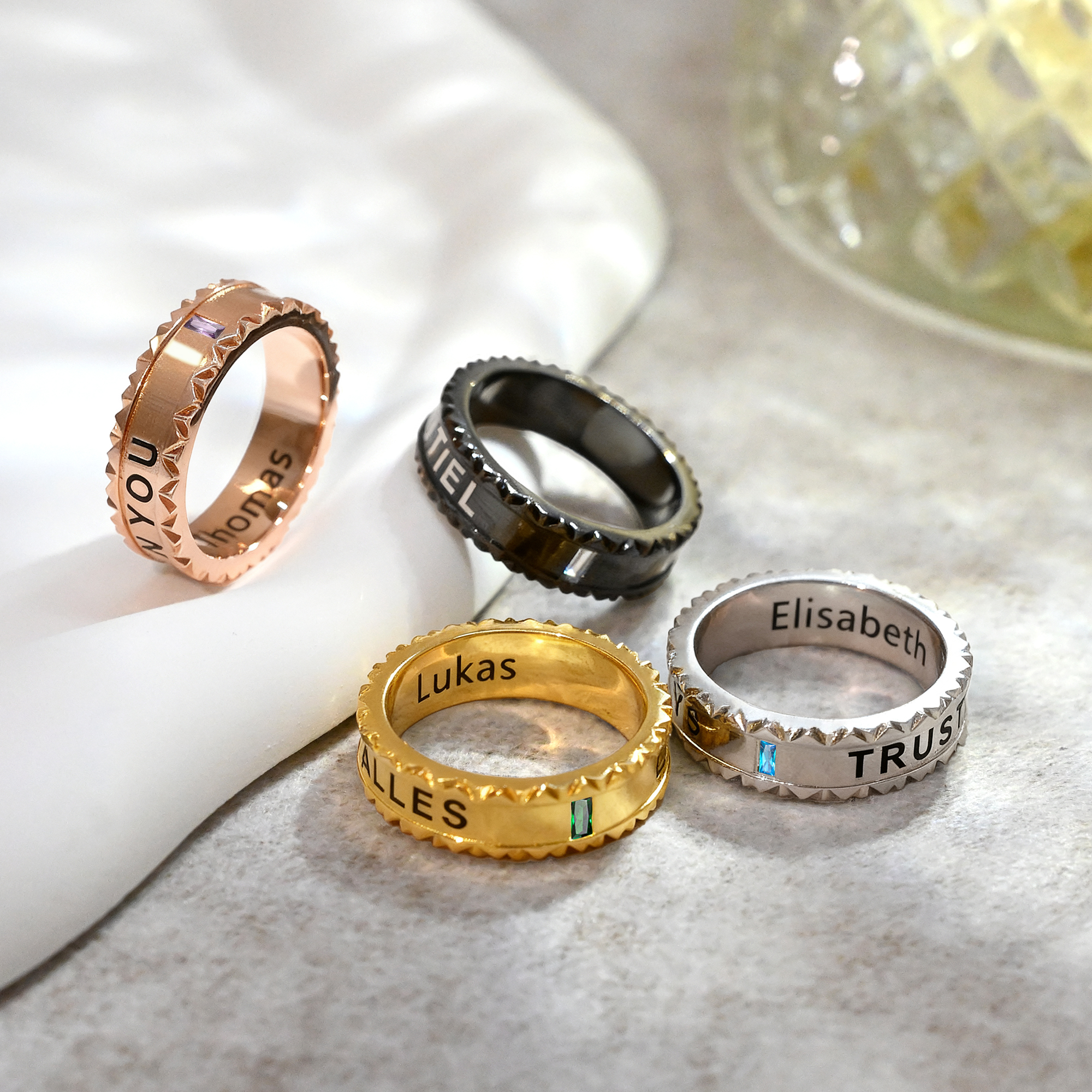 Bague géométrique personnalisée avec texte gravé Cadeau d'anniversaire pour femmes et hommes