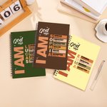 Taccuino a spirale personalizzato God Says Bible Verse A5 con nome e 120 pagine foderate Regalo di Natale per la famiglia e gli amici cristiani