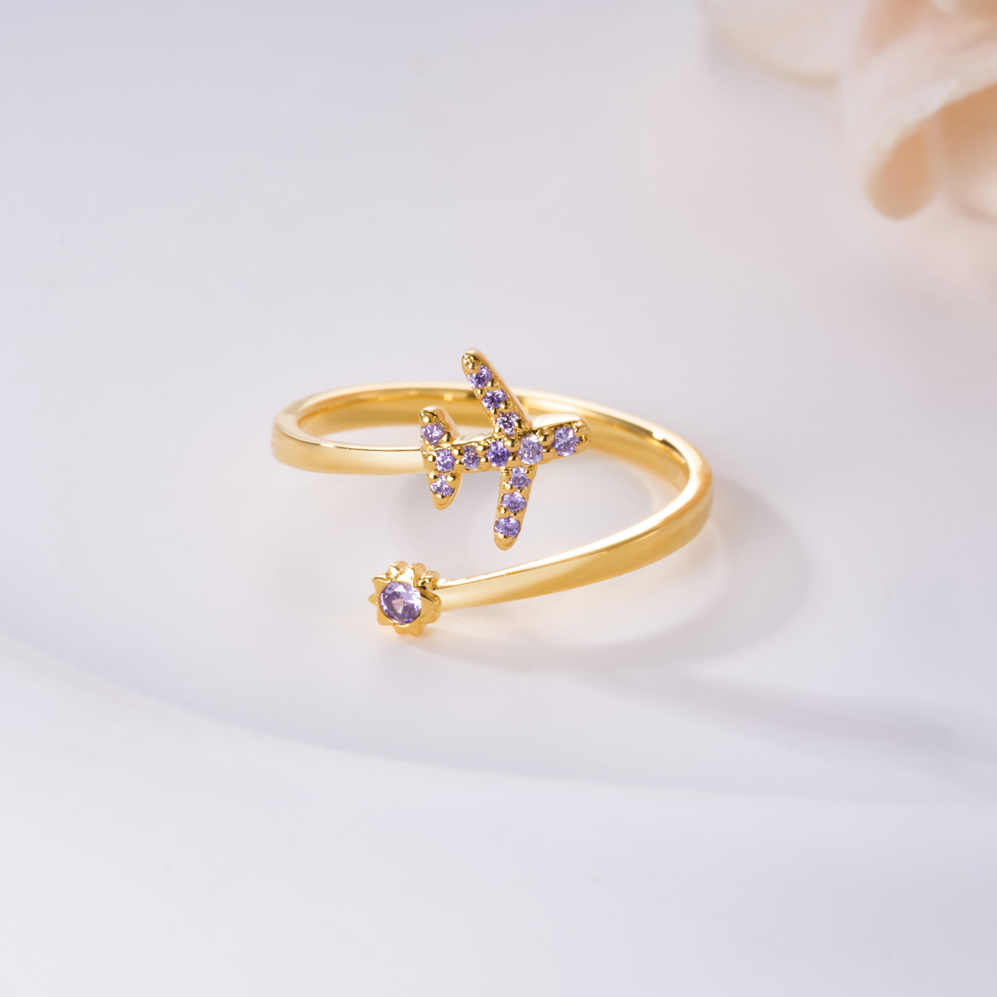 Bague réglable personnalisée avion avec pierre de naissance Bijoux délicats Cadeau d'anniversaire et de Noël pour les femmes pilotes passionnées d'aviation