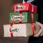 Gepersonaliseerde Waterdichte Kerststickers met Kerstman en Rendier Ontwerp met Naam voor Cadeauversiering en Kerstfeestjes voor Familie en Vrienden