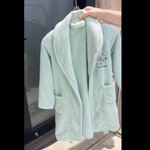 Peignoir de Bain pour Garçon Fille Personnalisé avec Nom et Motif Cartoon Brodés Tissu en Flanelle Douce Cadeau Anniversaire Noël