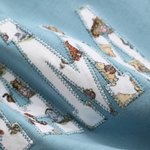 Personalized Classic Winnie the Pooh 100% Cotton Appliqué T-shirt Sweatshirt with Kid Name Birthday Christmas Gift for Mom Grandma