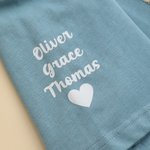 Personalized Classic Winnie the Pooh 100% Cotton Appliqué T-shirt Sweatshirt with Kid Name Birthday Christmas Gift for Mom Grandma