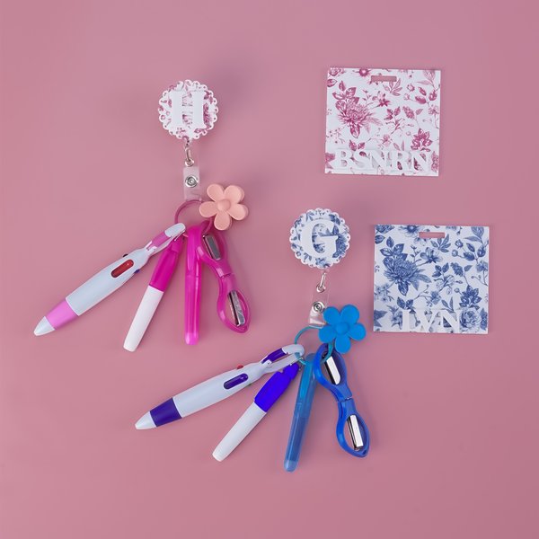 Personalized Chinoiserie Floral Badge Reel with Initial and Badge Buddy Birthday Appreciation Gift for Nurse Doctor