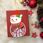 Personalizado lindo muñeco de nieve perro diseño de la pata de madera Shaker ornamento con 1-13 nombres y texto Inicio Árbol Decoración Regalo de Navidad para los amigos de la familia