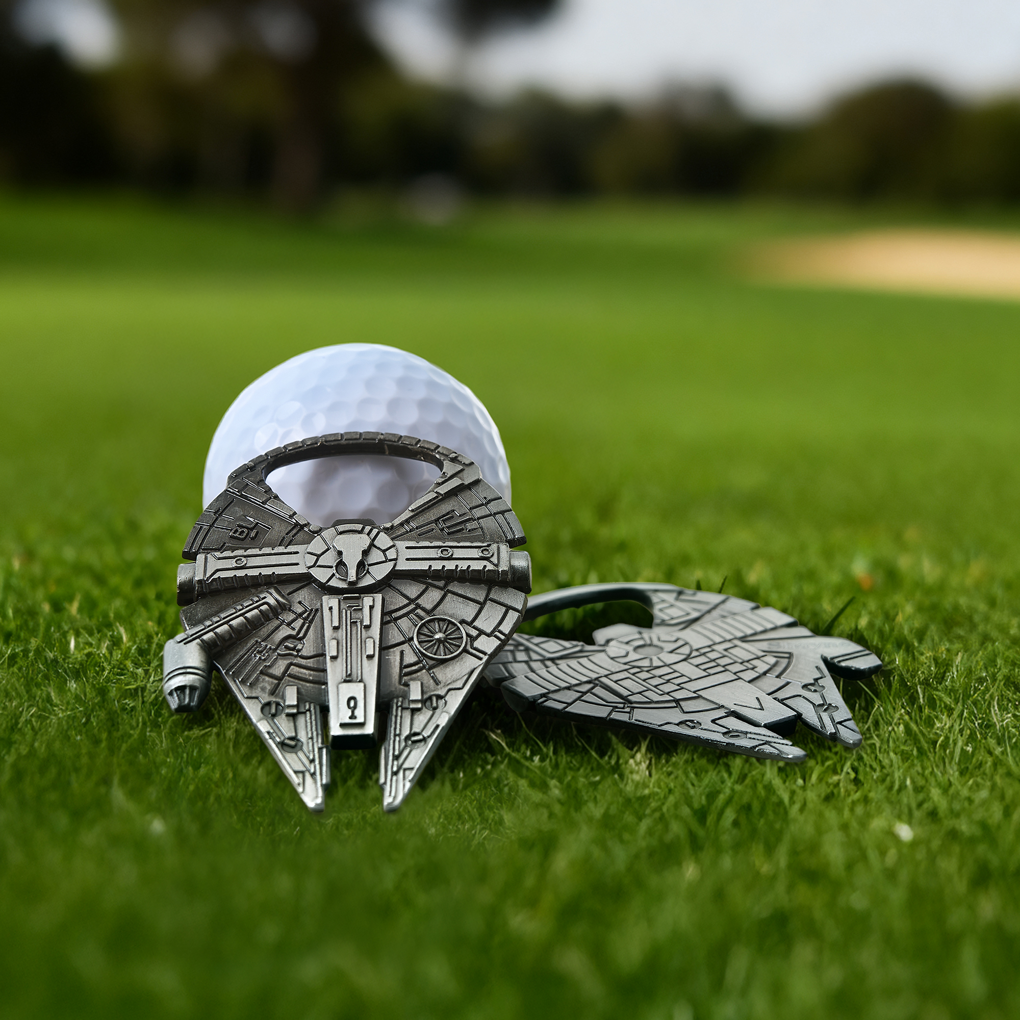 Marqueur de balle de golf Spacecraft personnalisé Porte-clés avec nom Accessoires multifonctionnels Club Anniversaire Cadeau de Noël pour les joueurs de golf