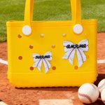 Personalisierte Baseball Softball Fußball Sport Tasche Charm mit Namen Zubehör für Bogg Geburtstag Geschenk für Sport Mütter Sportliebhaber