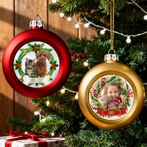 Personalized Christmas Wreath Photo Christmas Ball Ornament with Name Home Tree Decor Christmas Gift for Family Friend Pet Owners
