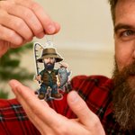 Personalized Fisherman Face Photo Acrylic Christmas Ornament Home Decor Christmas Gift for Male Fishing Enthusiasts