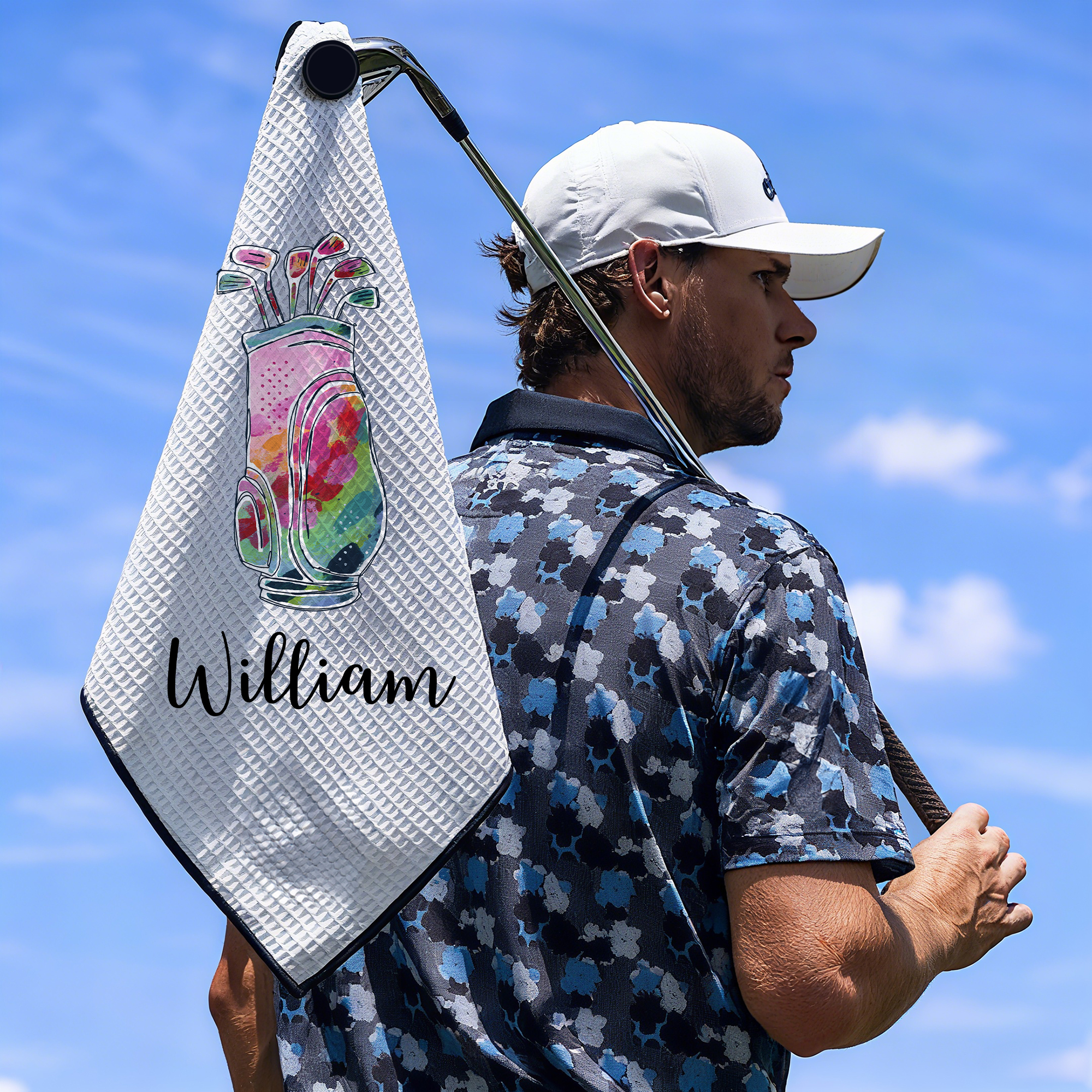 Serviette de golf gaufrée avec nom et clip de suspension Accessoires de sport Cadeau d'anniversaire pour les joueurs de golf