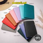 Porte passeport personnalisé en cuir PU avec étiquette de bagage avec nom Cadeau d'anniversaire pour amie | Callie × Marsupilami®.