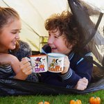 Tazza smaltata  da 355 ml personalizzabile con nome e personaggio animato a tema Halloween regalo di festa per bambini e ragazzi