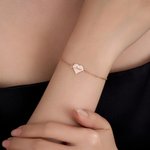 Pulsera personalizada con 1 a 4 nombres grabados y corazones regalo de aniversario de boda y Día de la Madre para ella