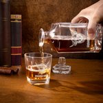 Personalized Highland Cow Whiskey Decanter with Text Bar Accessory Birthday Gift for Men Whiskey Lovers