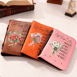 Livre de poche en cuir PU personnalisé avec nom, anniversaire, baptême, bouquet de fleurs de naissance multicolore pour femmes chrétiennes