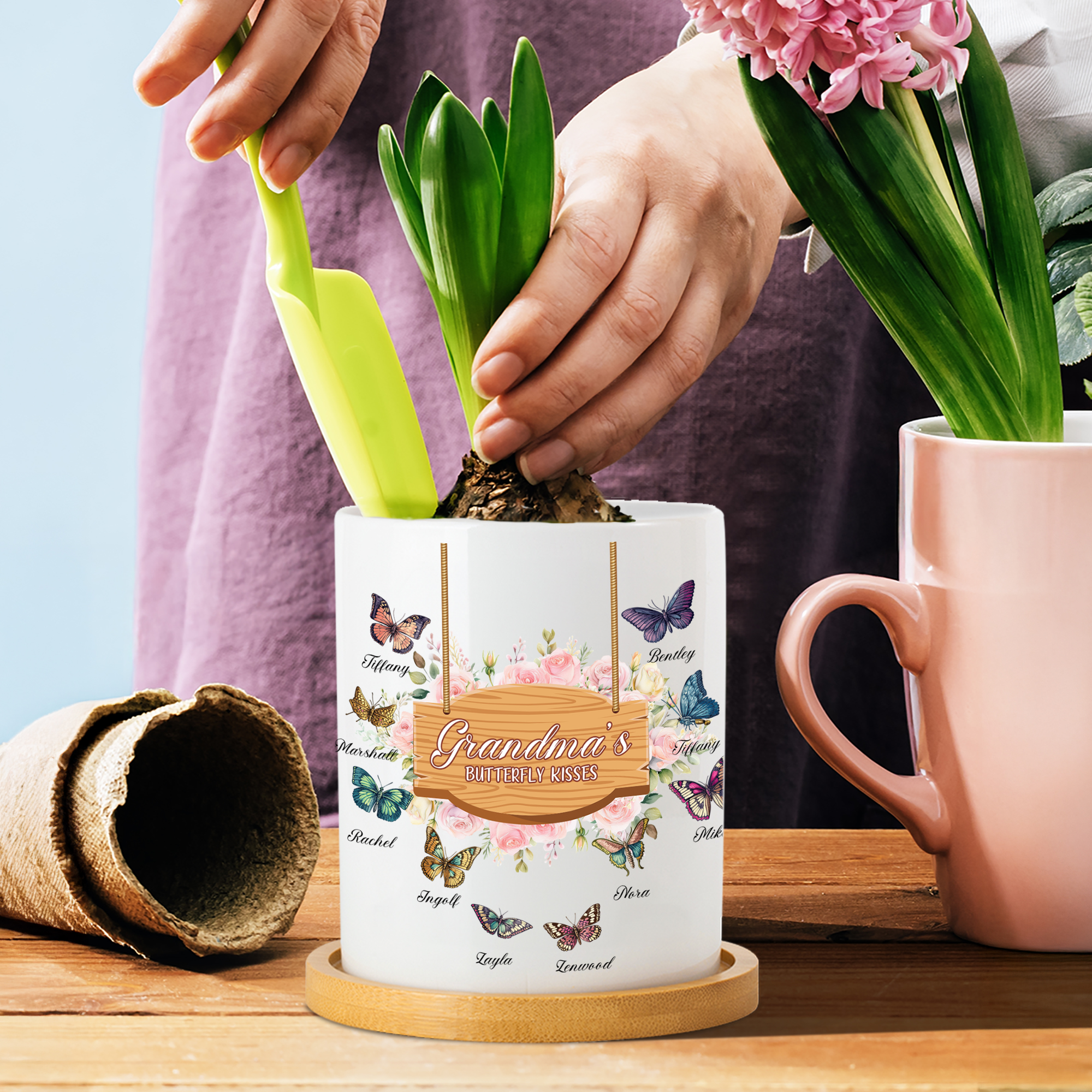 Pot de plantes succulentes en céramique personnalisé avec 1-10 noms et plateau en bambou Cadeau d'anniversaire de Noël pour grand-mère