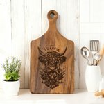 Personalised Flower Highland Cow Reversible Cheese Charcuterie Chopping Board with Grip Housewarming Birthday Gift for Highland Cow Lovers