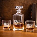 Personalized Vintage Baseball Theme Whiskey Decanter with Engraved Name Bar Accessory Birthday Gift for Whiskey Liquor Lovers