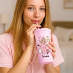 Gepersonaliseerde Cartoon Pajama Meisje Naam 24 oz Plastic Waterfles met Rietje Pajama Party Bruidsmeisje Verjaardagscadeau voor vrouwen